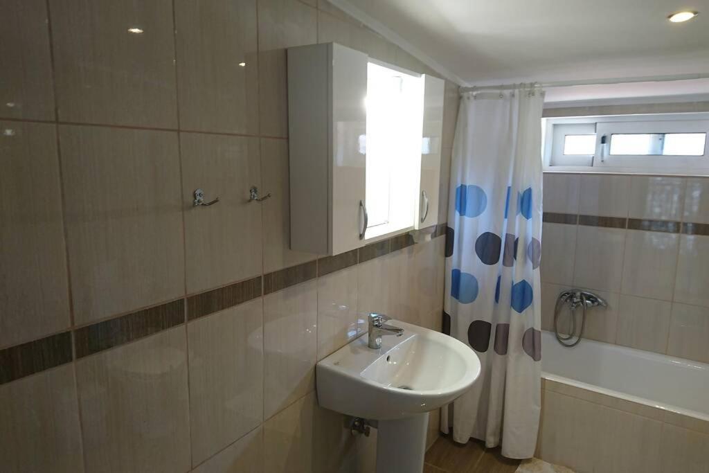 Apartment Mare -sea View Apartment/διαμέρισμα με θέα στην θάλασσα Koroni (Messinia)